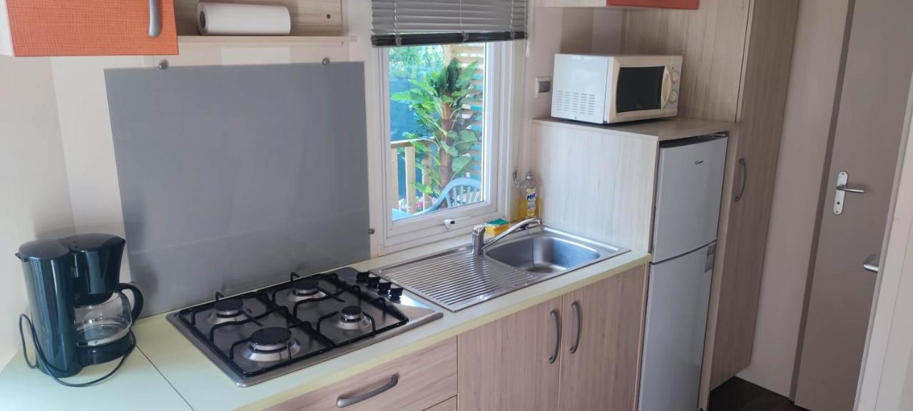 Mobil home 630 camping l'europe Vic-la-Gardiole Esterno foto